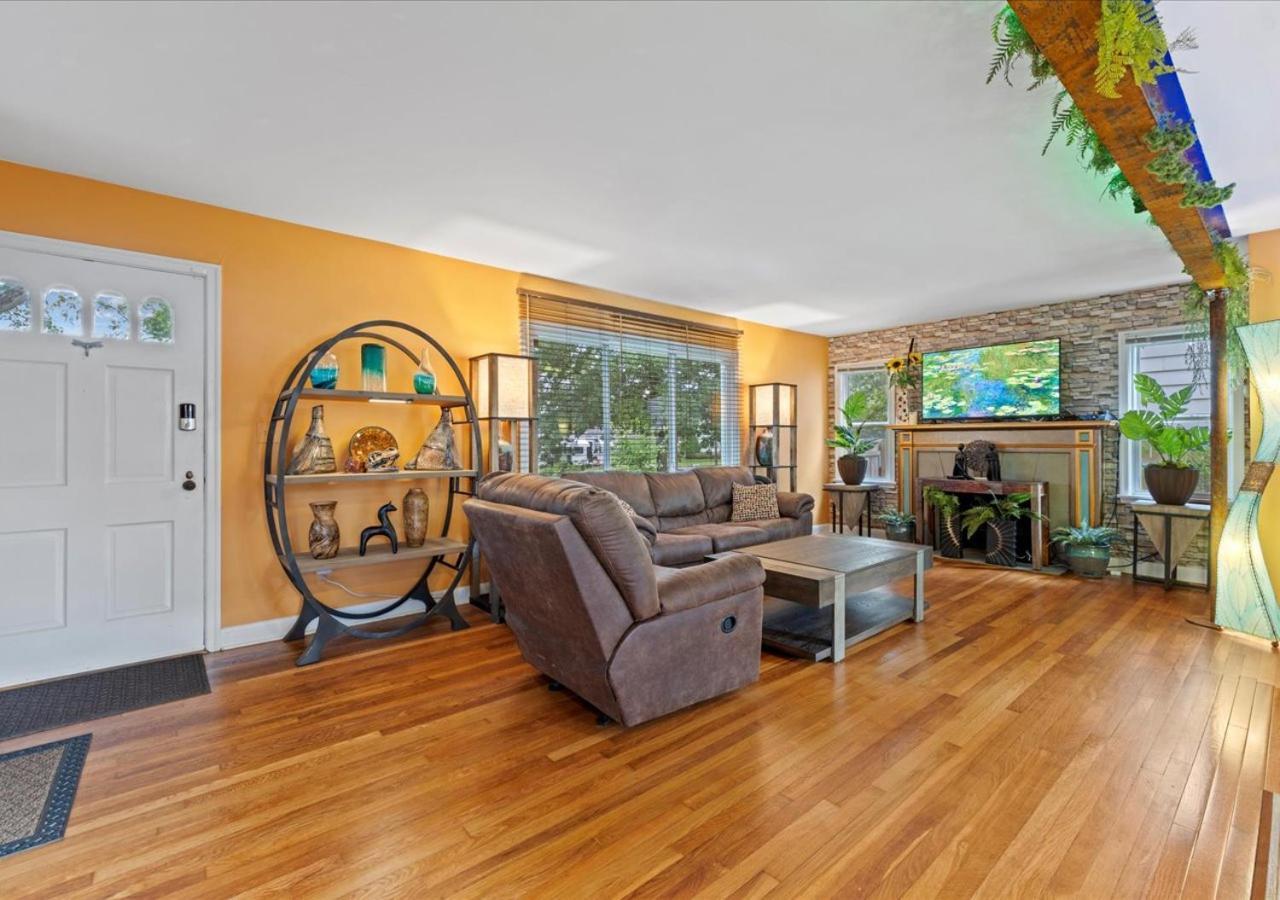 Charming 3 Bedroom House In A Quiet Neighborhood Columbus Exterior foto